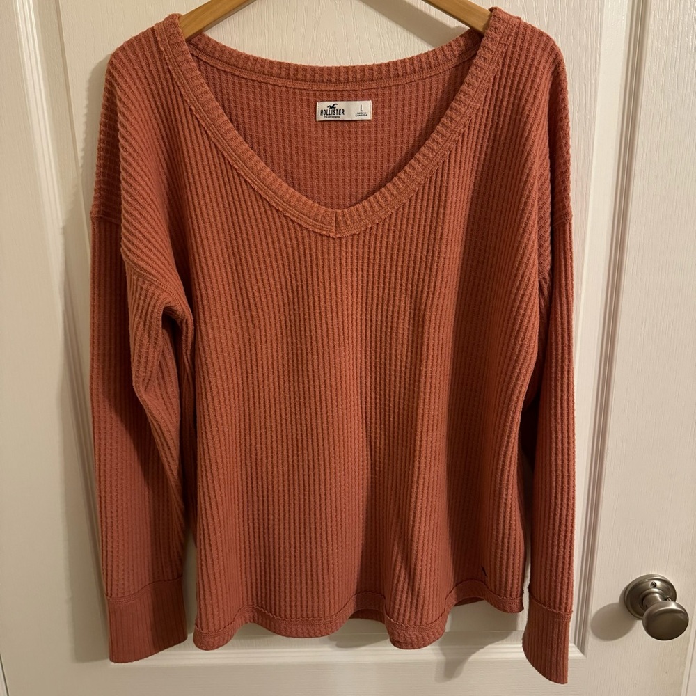 Hollister Rust Ribbed V-Neck Sweater